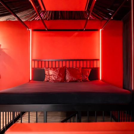 Bdsm Red Apartments Βίλνιους Εξωτερικό φωτογραφία