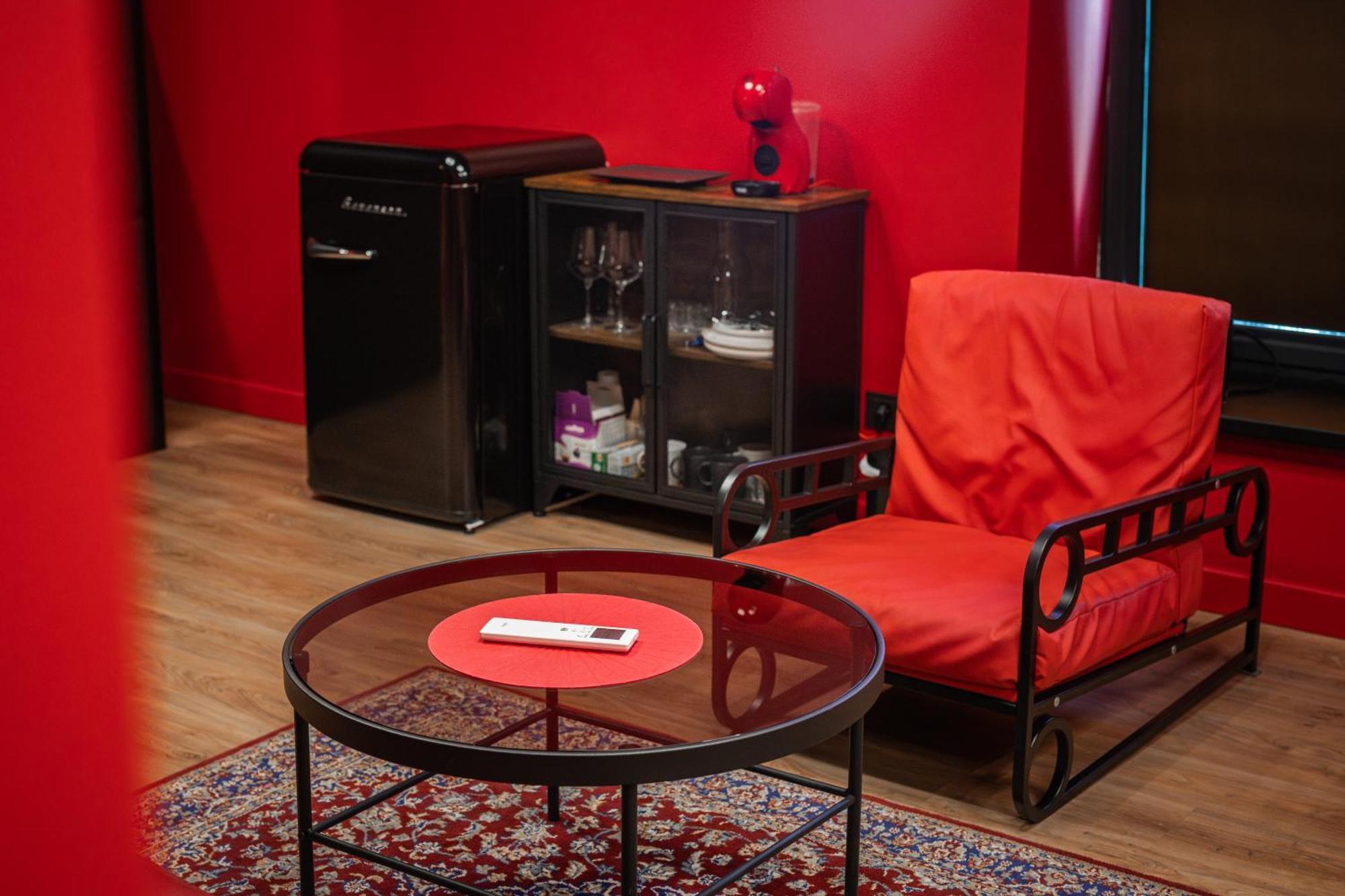 Bdsm Red Apartments Βίλνιους Εξωτερικό φωτογραφία